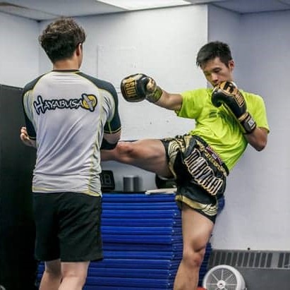 muay thai kick